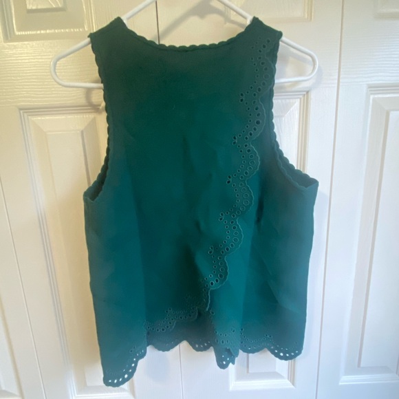 Sezane Dory Top Sleeveless Green Scalloped Hem - Picture 7 of 11
